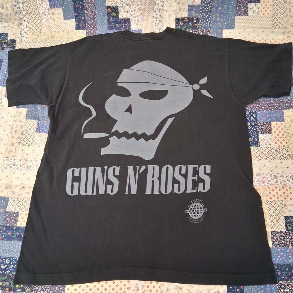 Vintage 1993 Guns N‎ Roses T Shirt XL Black Single Stitch Smoking Skull Brockum